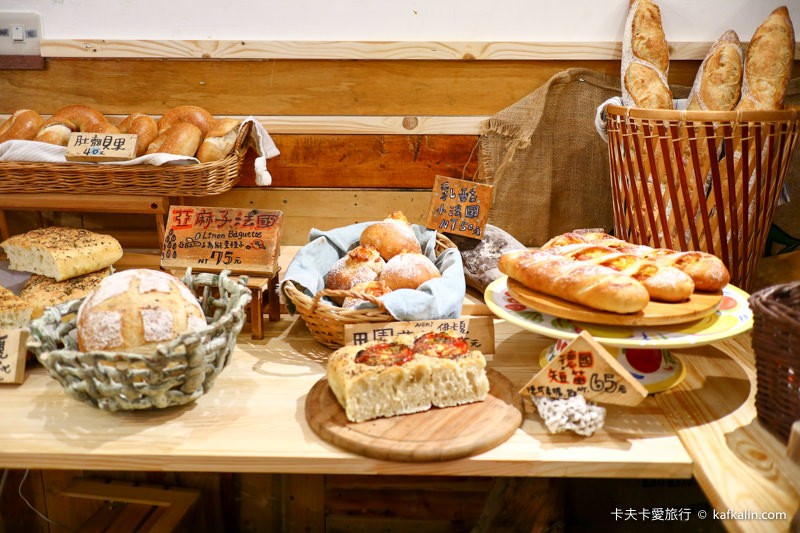 【頭城早午餐】奶油麵包烘焙坊｜歐式麵包和咖哩來場繽紛野餐派對吧 - kafkalin.com