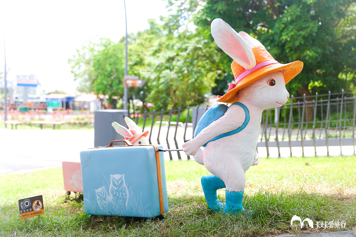 宜蘭礁溪全新景點｜礁溪轉運站幾米兔子裝置藝術｜夢幻兔兔森林泡湯兔子超好拍礁溪公園