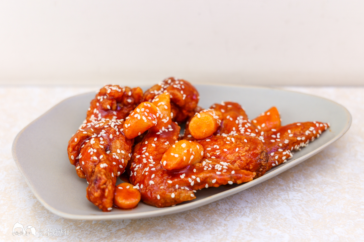 羅東韓式料理-OMO Chicken，必吃全台TOP10韓式炸雞+辣炒年糕拉麵
