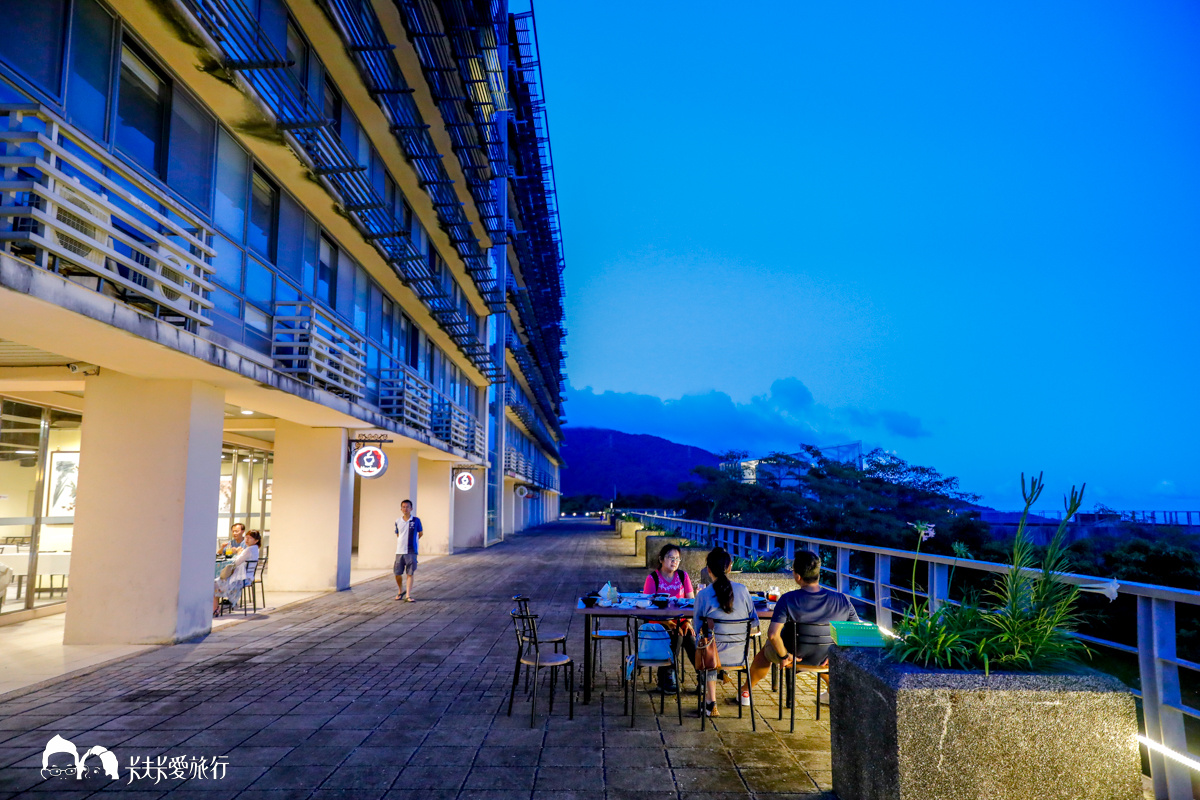 宜蘭夜景推薦，淡江大學蘭陽校園夜景，礁溪絕美夜景咖啡餐廳林美山上秘境