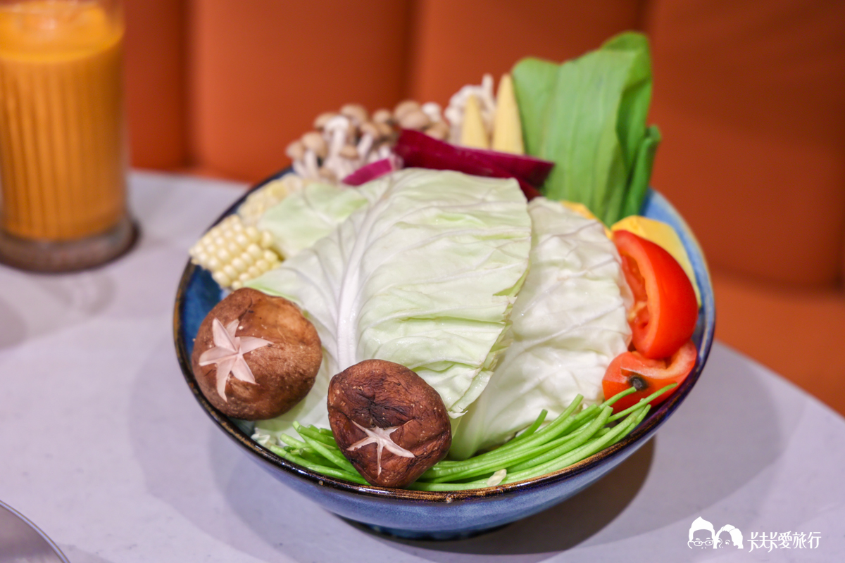 台北COCA泰式海鮮火鍋，東區美食質感餐廳推薦必點菜單訂位