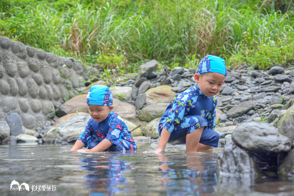 Splash About潑寶兒童泳衣推薦，防曬兒童抗UV防寒連身泳裝評價